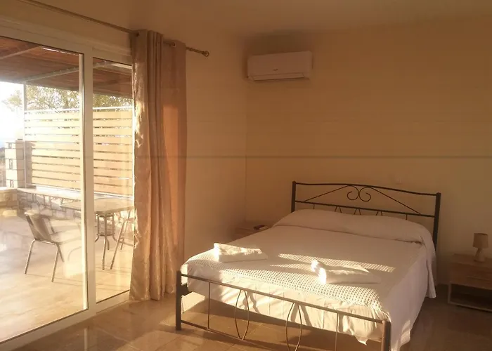 Nereids Apartments-Erato