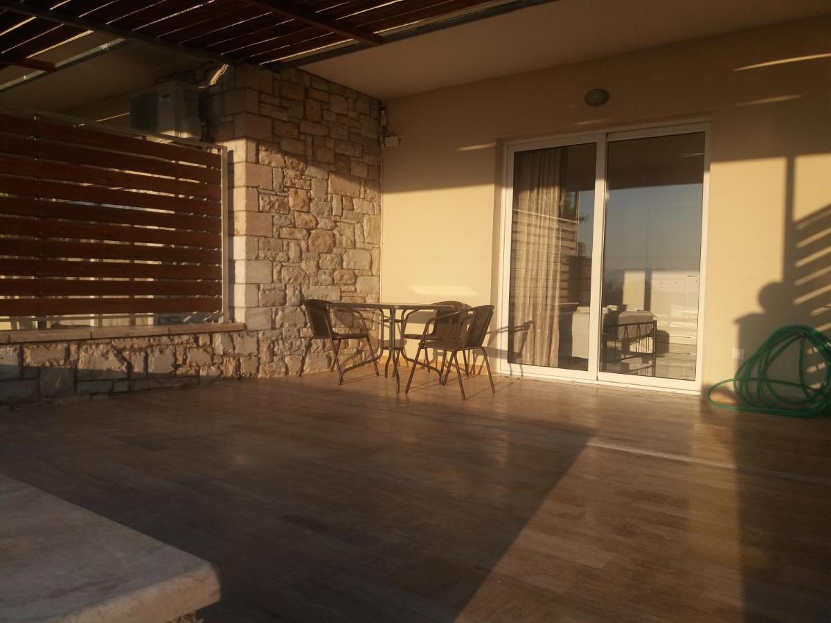 Nereids Apartments-erato Petalidi