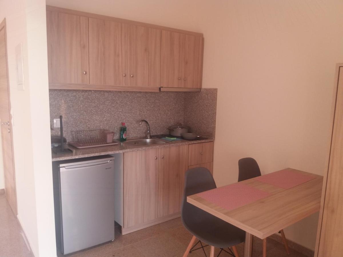 Nereids Apartments-erato * Petalidi